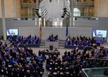 Zelenski en el Bundestag: Ayúdennos a que Ucrania sobreviva