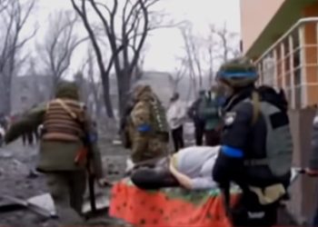 La justitifcación de Rusia por el bombardeo al hospital de Mariúpol asombra e irrita a los aliados