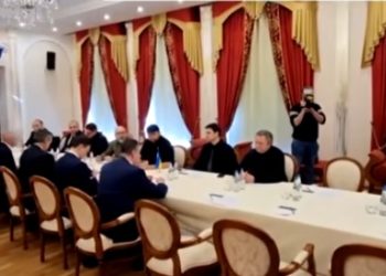 Ucrania y Rusia reanudan conversaciones