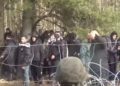 Manifestantes trancan el paso de Polonia hacia Bielorrusia