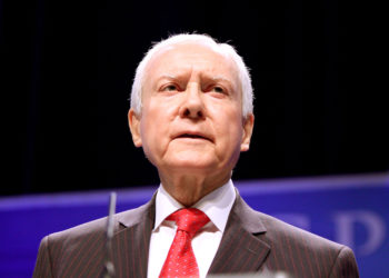 Falleció senador estadounidense Orrin Hatch a los 88 años de edad