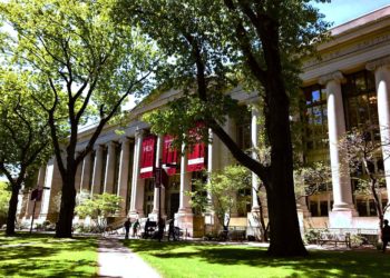 Harvard crea fondo para reparar sus vínculos con esclavismo
