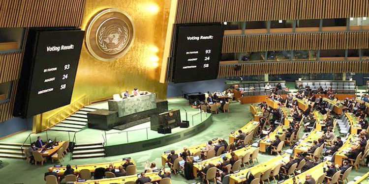 La votación en plena sesión especial de emergencia, de la Asamblea General de la ONU.