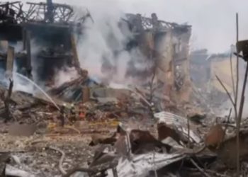 Aeropuerto de Dnipro quedó «destruido» tras ataques rusos