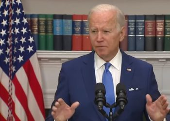 Biden apoya propuesta de transferir a Ucrania bienes confiscados a oligarcas rusos