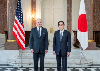 Japón se vuelve más beligerante ante lo que siente como amenaza china