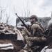 Rusos y ucranianos cambian sus estrategias militares
