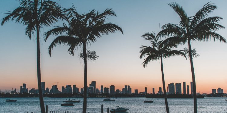 Las 10 ciudades con mayor crecimiento económico de EEUU están en Florida