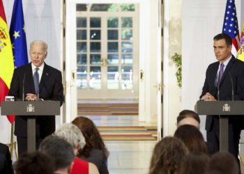 Estados Unidos emplazará seis destructores en España