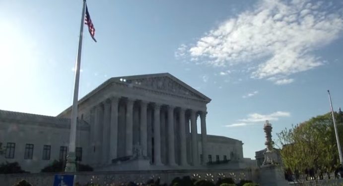 Corte Suprema falló contra inmigrantes indocumentados