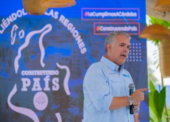 Iván Duque condenado a arresto por supuesto desacato en Colombia