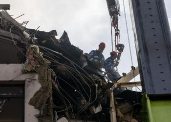 Rusia atacó centro de Kiev con cohetes (Videos)