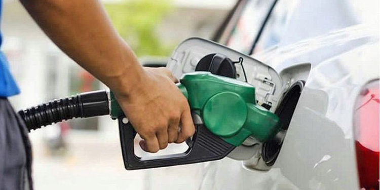 El precio promedio de la gasolina es el más elevado en 40 años.