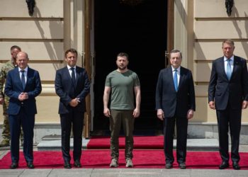 Scholz, Macron y Draghi ofrecen apoyo total a Ucrania