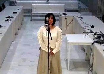 Tribunal niega desestimación de cargos solicitado por la exenfermera de Chávez
