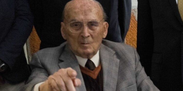 Tenía 100 años: Expresidente  de México, Luis Echeverría, murió sin pisar una cárcel