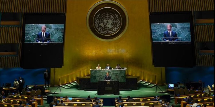 Príncipe Harry criticó el retroceso de los derechos constitucionales en EEUU