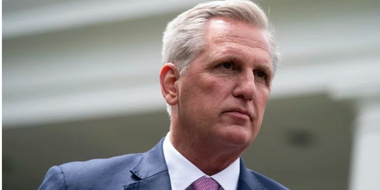 McCarthy en campaña para hacerse con la presidencia de la Cámara