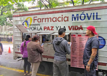 Los camiones farmacias no son locales o espacios aptos para la venta de medicamentos.