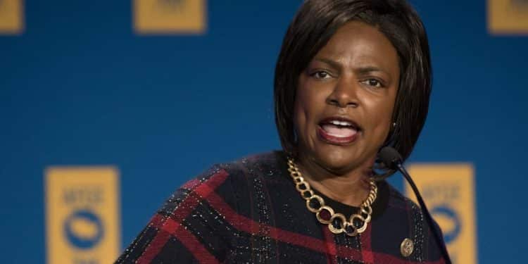 ¿Quién es Val Demings? La candidata que reta a Marco Rubio por su escaño en el Senado