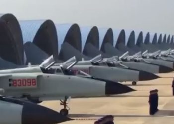China realiza ejercicios aéreos en el espacio de Taiwán