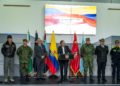Tras anuncio de nueva cúpula militar de Petro, una treintena de oficiales salen de las Fuerzas Armadas