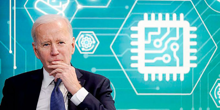 ¿Qué son?: Biden aprobó $50 mil millones para impulsar producción clave de chips
