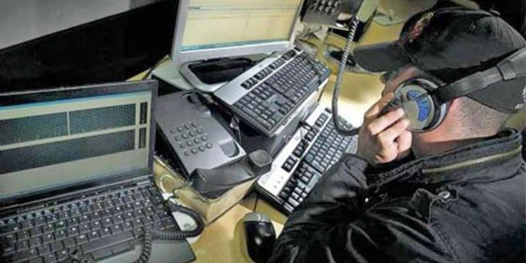 El espionaje telefónico atenta contra los Derechos Humanos de los venezolanos.