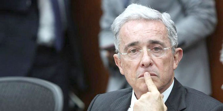 Es la segunda vez que se pide la preclusión del caso contra Álvaro Uribe Vélez.