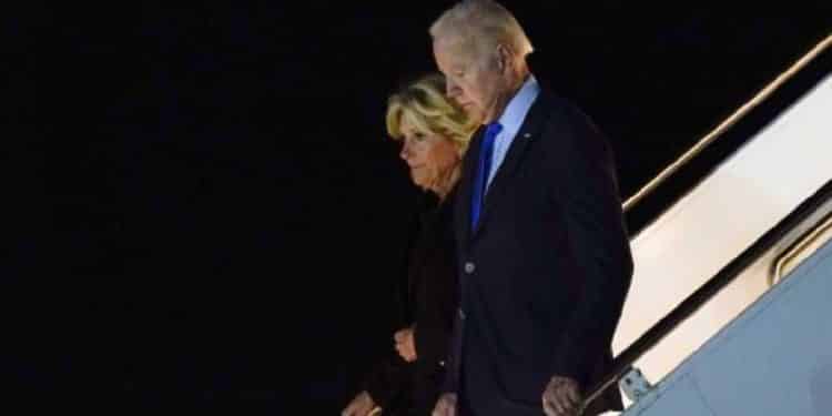Biden llegó a Londres para funeral de la reina Isabel II