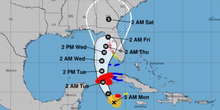 Ian escala a huracán: Costa Oeste de Florida en alerta