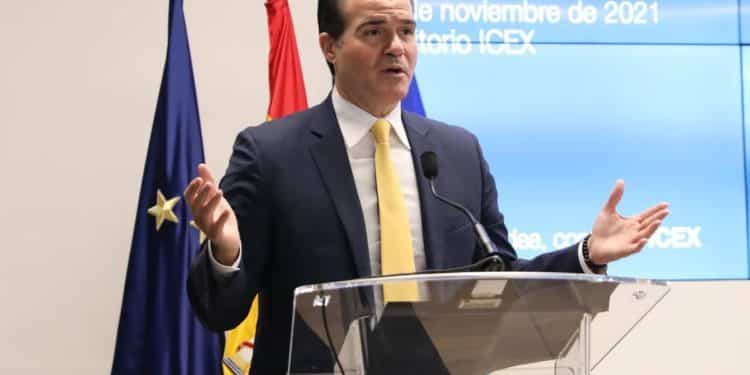 Escándalo ético saca a Mauricio Claver-Carone de presidencia del BID