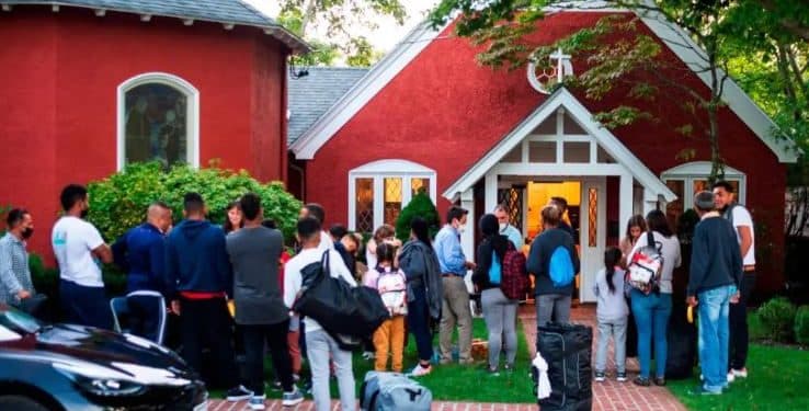 ¿Qué dejó en Martha’s Vineyard el paso de 50 inmigrantes venezolanos?