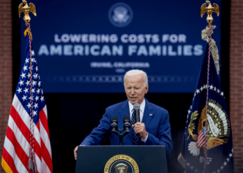 Joe Biden dice que el plan fiscal de Liz Truss fue un ‘error’