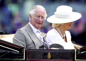 Carlos III dispuesto a reducir gastos y modernizar la monarquía británica