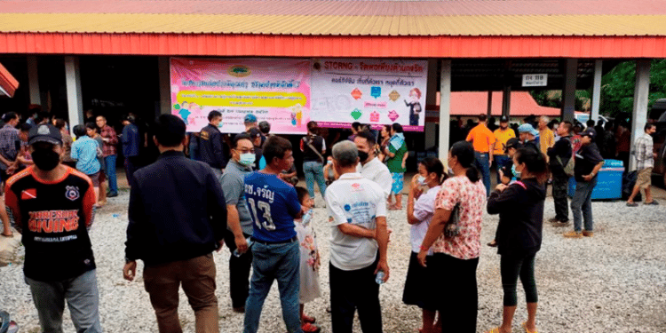 Tailandia: Pistolero mató 37 personas en un centro infantil
