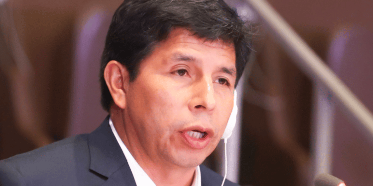 Congreso de Perú discute destitución del presidente Pedro Castillo