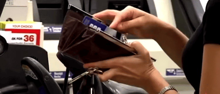 Tarjetas de crédito en EEUU: Aumentan las tasas de interés