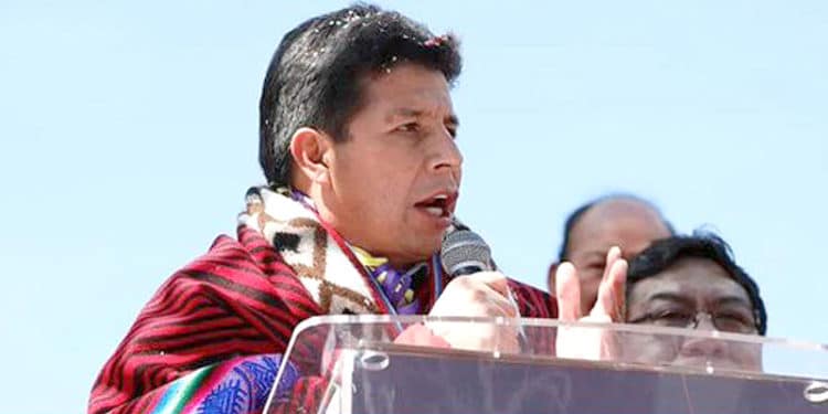 El presidente de Perú, Pedro Castillo, está señalado de ser el líder de una organización criminal.