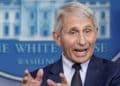 El Dr. Fauci se jubila, dejará el cargo en diciembre, luego de 54 años de servicio público.