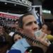 Guaidó afirmó que se mantendrá en la calle hasta lograr una elección libre