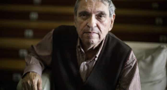 El poeta venezolano Rafael Cadenas gana el Premio Cervantes
