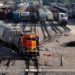 Presidente Biden y el Congreso apuran el paso para evitar huelga ferroviaria
