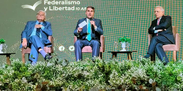 Expresidentes Latinoamericanos, se comprometieron a defender las libertades políticas, civiles y económicas.