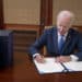 Por 1,7 Billones: Biden firma Proyecto de Ley para financiar al Gobierno Federal