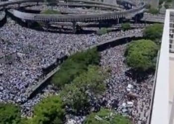 En vídeo: Así fue el gran recibimiento de los argentinos a los Campeones del Mundo