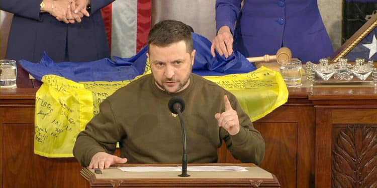 Volodímir Zelenski ante el Congreso en pleno: "EEUU y Ucrania son aliados en esta batalla".