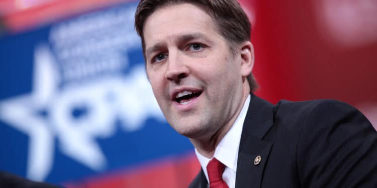 Ben Sasse renuncia al Senado para asumir la Presidencia de la Universidad de Florida