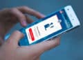 La aplicación móvil digital CBP One, colapsó. Además, solo viene en inglés y español.
