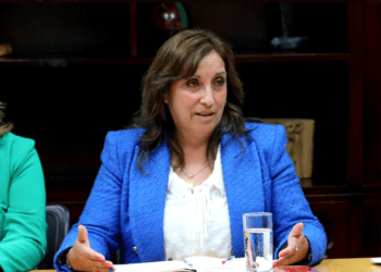 Boluarte insta al Congreso a «colocar por encima los intereses» del país